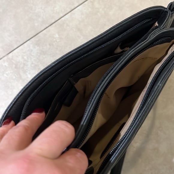 DEREK ALEXANDER Black Leather Purse with Double Zipper and lots of compartments - Picture 3 of 10